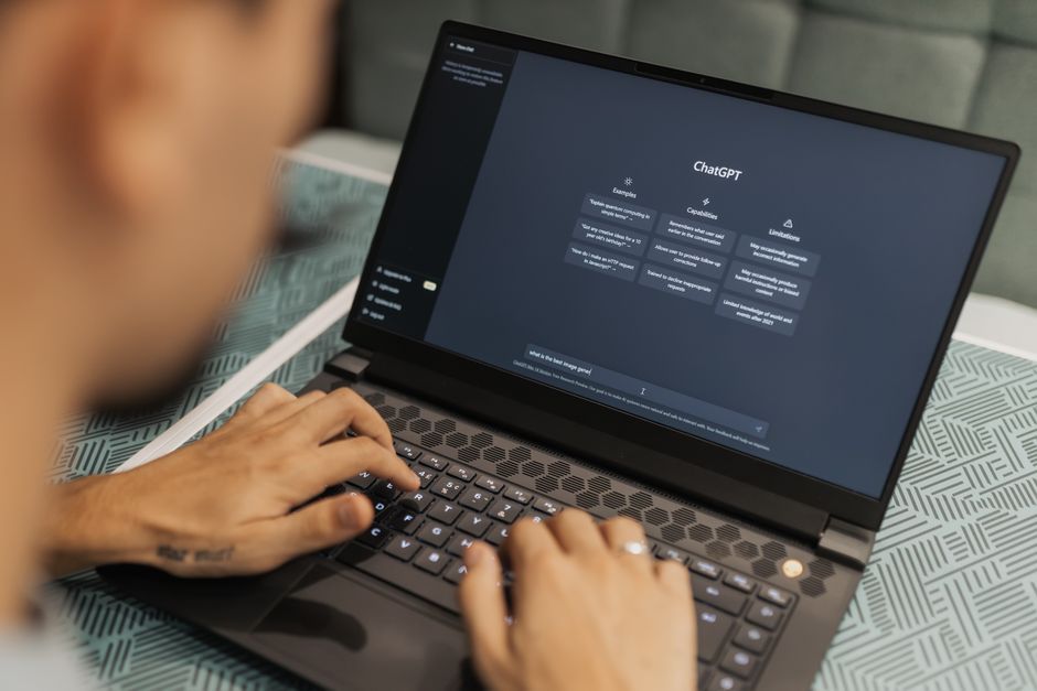 Where is the WPS PIN on My Printer? (Easy Brand-by-Brand Guide) 3 A user typing a WPS PIN into a web browser displaying a wireless router's administration settings page.